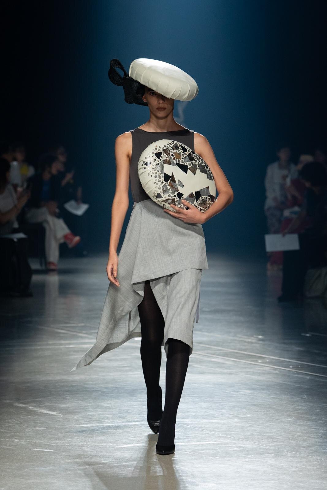 オートモード平田	(Haute Mode Hirata) 2026年春夏ウィメンズ&メンズコレクション シルエット - 写真12
