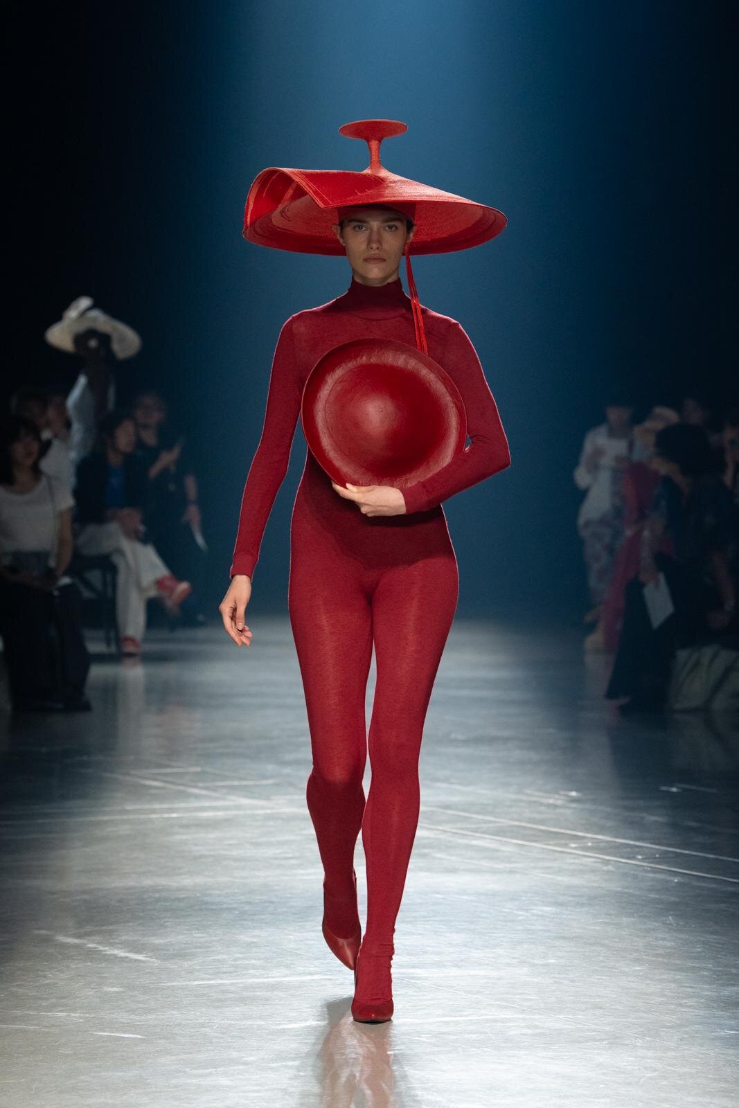 オートモード平田	(Haute Mode Hirata) 2026年春夏ウィメンズ&メンズコレクション シルエット - 写真16