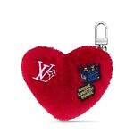 ルイ・ヴィトンのバッグチャーム、ふんわり“四葉のクローバー”＆揺れるサイコロモチーフで｜写真1