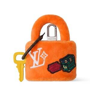 ルイヴィトン LOUIS VUITTON バッグ　チャーム 金 銀 袋付き ルイヴィトン LOUIS VUITTON バッグ チャーム 金 銀 袋付き