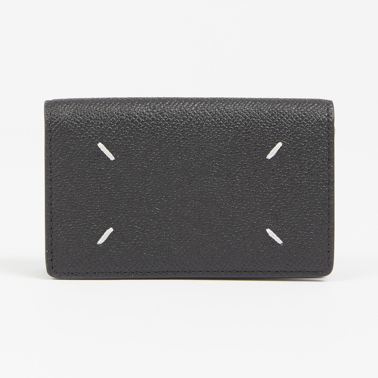 メゾン マルジェラのレザー財布、“4本の白いステッチ”くすみピンクのミニ財布＆キルティングの長財布｜写真6