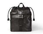 フェンディのメンズバックパック、”上品レザー”ブラウンやナイロン素材ブラックも｜写真1