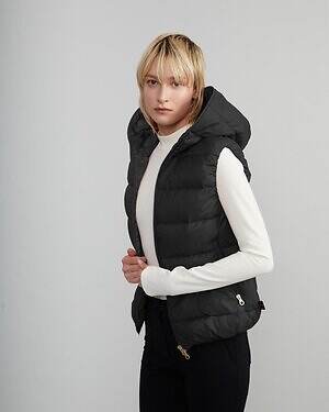 デュベティカ(DUVETICA) 2025-26年秋冬ウィメンズコレクション  - 写真10