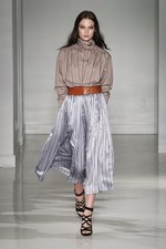 ジルスチュアート 2015年春夏コレクション - スモーキーカラーで彩る、洗練されたフェミニティ｜写真22