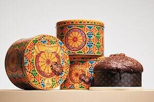 ドルチェ＆ガッバーナ、イタリアのクリスマス伝統菓子「パネットーネ」マロン×チョコの新作フレーバー