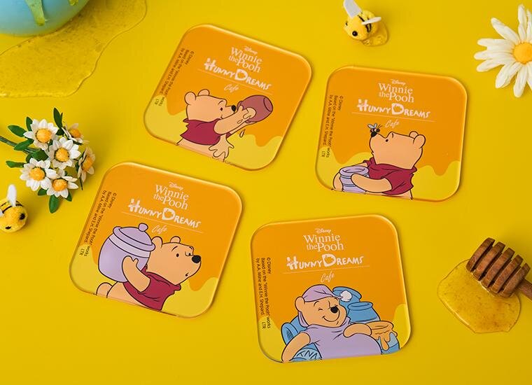 ディズニー「くまのプーさん」カフェが東京＆大阪に、“ひょっこり顔出す”シチューやはちみつ風味のラテ｜写真13