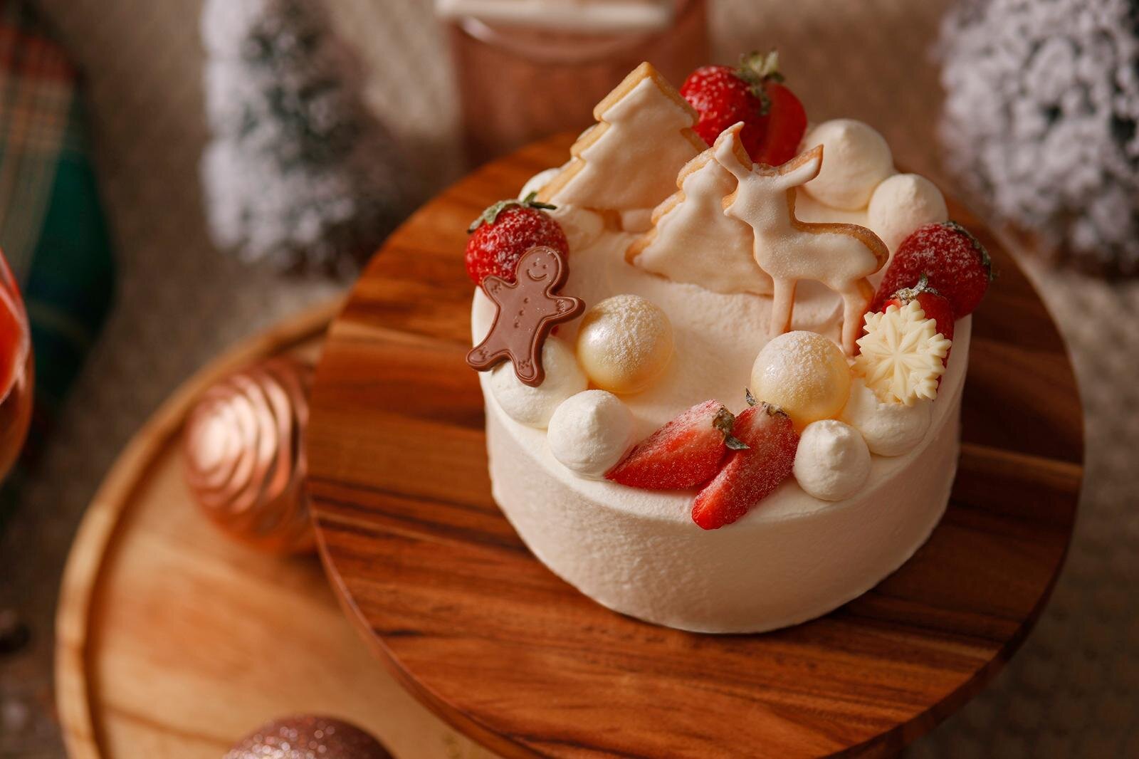 ザ ストリングス 表参道25年クリスマスケーキ、“もこもこ雲”なホワイトチョコムース＆王道苺ショート｜写真5