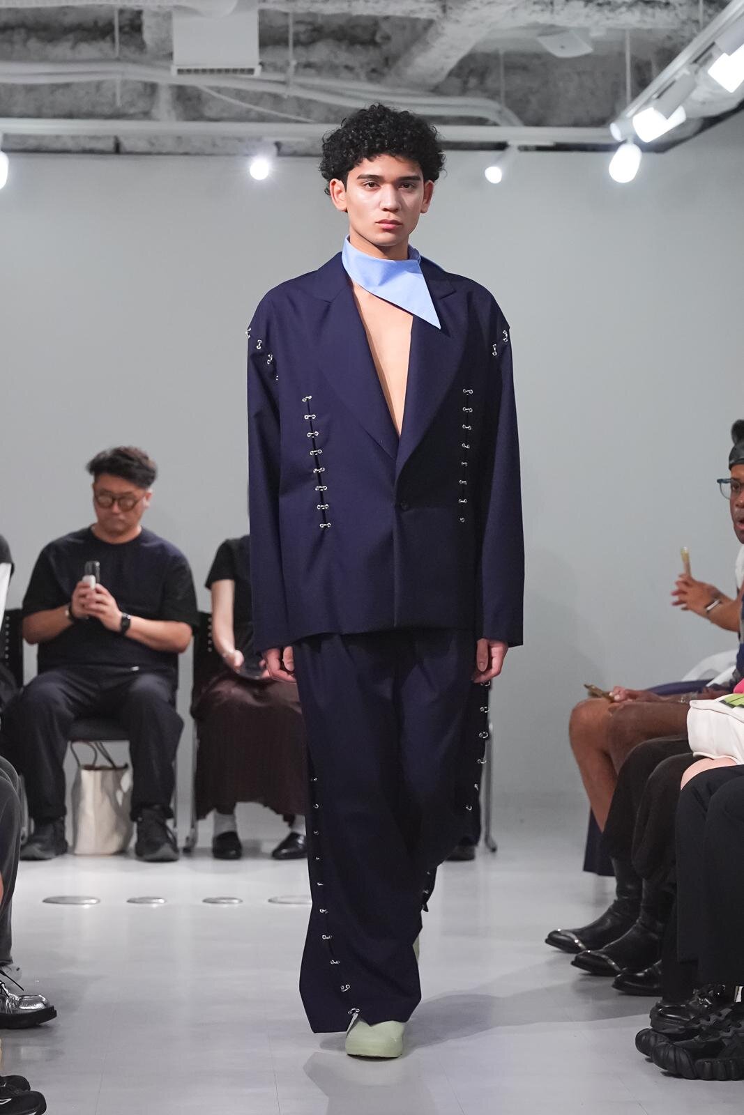ミツル オカザキ(MITSURU OKAZAKI) 2026年春夏メンズコレクション  - 写真4