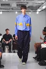 ミツル オカザキ 2026年春夏コレクション - 夢を追う少年の姿｜写真29