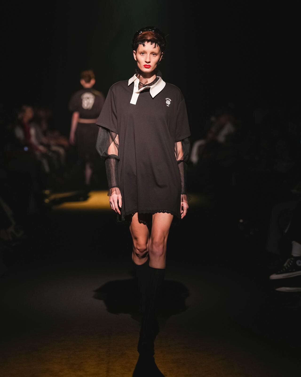 ヴィヴィアーノ(VIVIANO) 2026年春夏ウィメンズコレクション  - 写真27