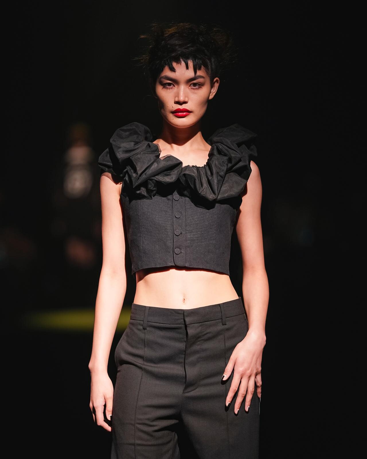 ヴィヴィアーノ(VIVIANO) 2026年春夏ウィメンズコレクション  - 写真31