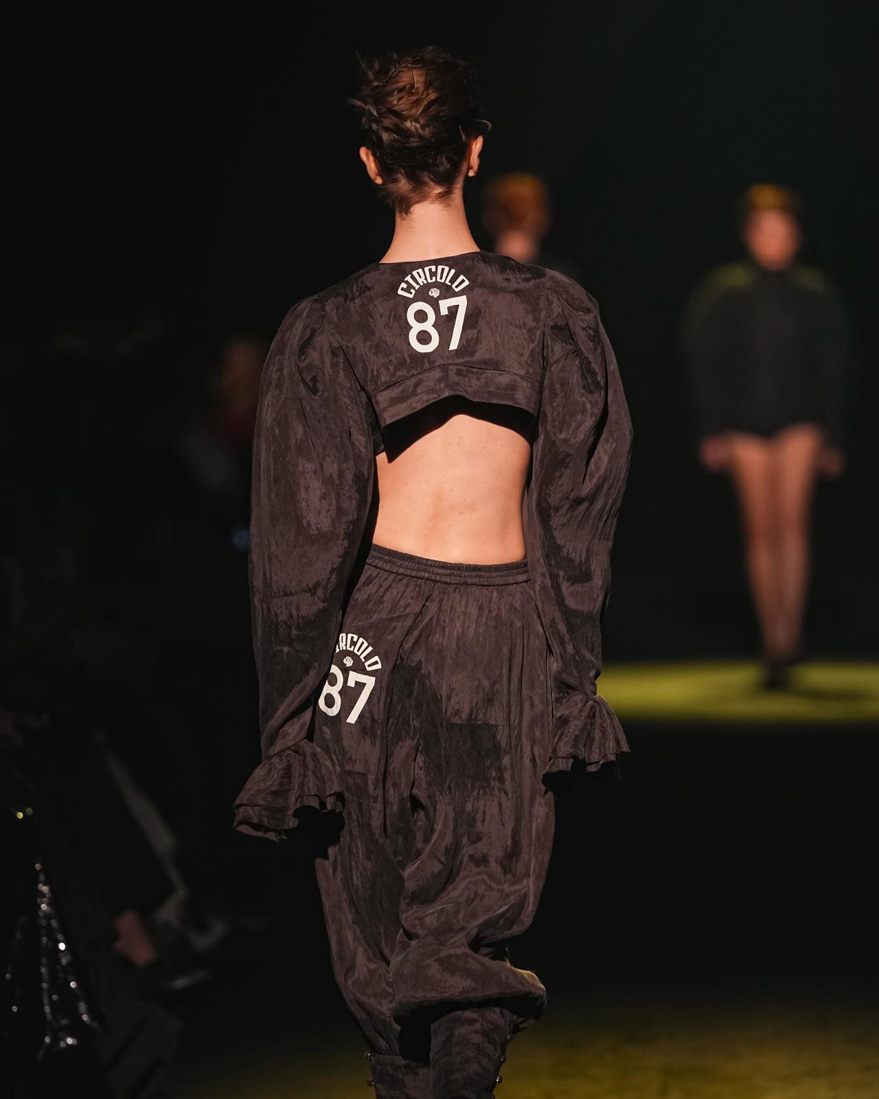 ヴィヴィアーノ(VIVIANO) 2026年春夏ウィメンズコレクション  - 写真42