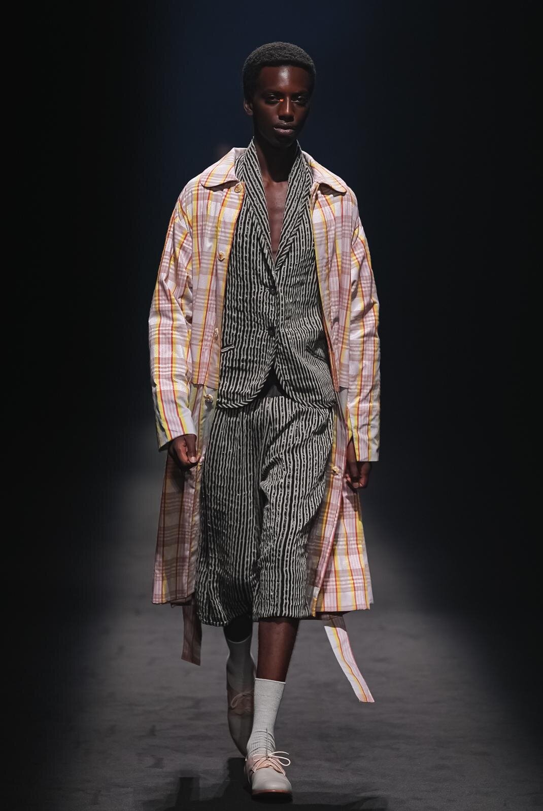 ウィシャラウィッシュ 2026年春夏｜male ダブルジャケット