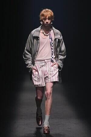 ウィシャラウィッシュ(WISHARAWISH) 2026年春夏ウィメンズ&メンズコレクション  - 写真3