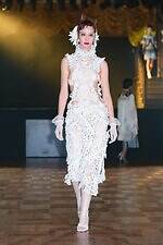 ユェチ・チ 2026年春夏コレクション - ダンスホールに舞い降りて｜写真32