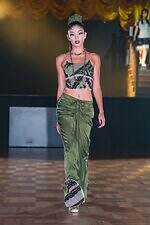 ユェチ・チ 2026年春夏コレクション - ダンスホールに舞い降りて｜写真48