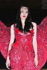 ユェチ・チ 2026年春夏コレクション - ダンスホールに舞い降りて｜写真93