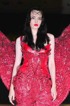 ユェチ・チ 2026年春夏コレクション - ダンスホールに舞い降りて｜写真93