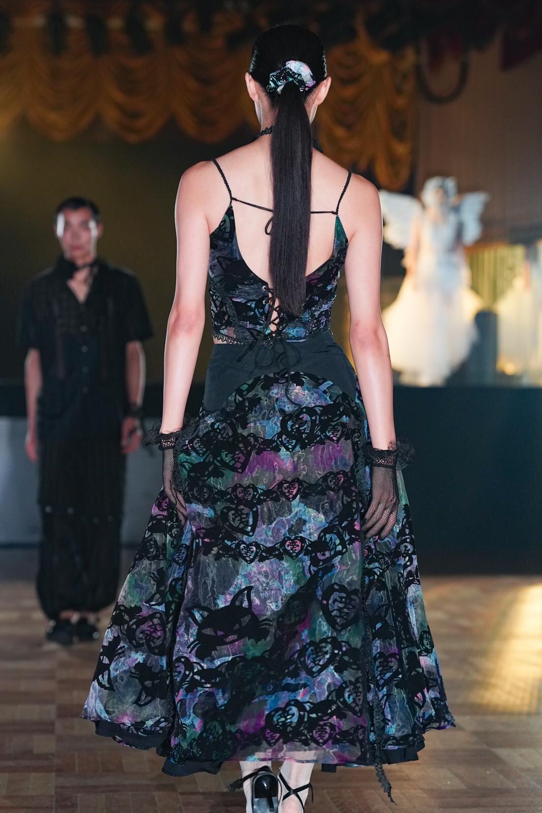 ユェチ・チ(YUEQI QI) 2026年春夏ウィメンズ&メンズコレクション  - 写真70