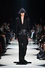 オリミ 2026年春夏コレクション - 日常と地続きの非日常の“境界”を探る｜写真1