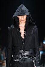 オリミ 2026年春夏コレクション - 日常と地続きの非日常の“境界”を探る｜写真2