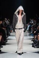 オリミ 2026年春夏コレクション - 日常と地続きの非日常の“境界”を探る｜写真15