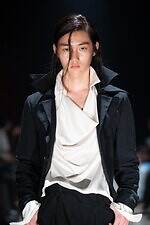 オリミ 2026年春夏コレクション - 日常と地続きの非日常の“境界”を探る｜写真31