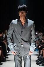 オリミ 2026年春夏コレクション - 日常と地続きの非日常の“境界”を探る｜写真43