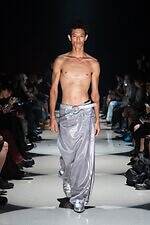 オリミ 2026年春夏コレクション - 日常と地続きの非日常の“境界”を探る｜写真44