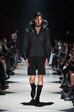 オリミ 2026年春夏コレクション - 日常と地続きの非日常の“境界”を探る｜写真48