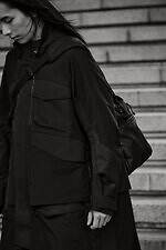 ブリーフィング×ホワイトマウンテニアリング“耐水ナイロン”軽量ショルダーバッグやサコッシュ｜写真20