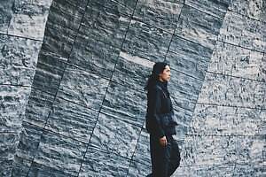 ブリーフィング×ホワイトマウンテニアリング“耐水ナイロン”軽量ショルダーバッグやサコッシュ｜写真11