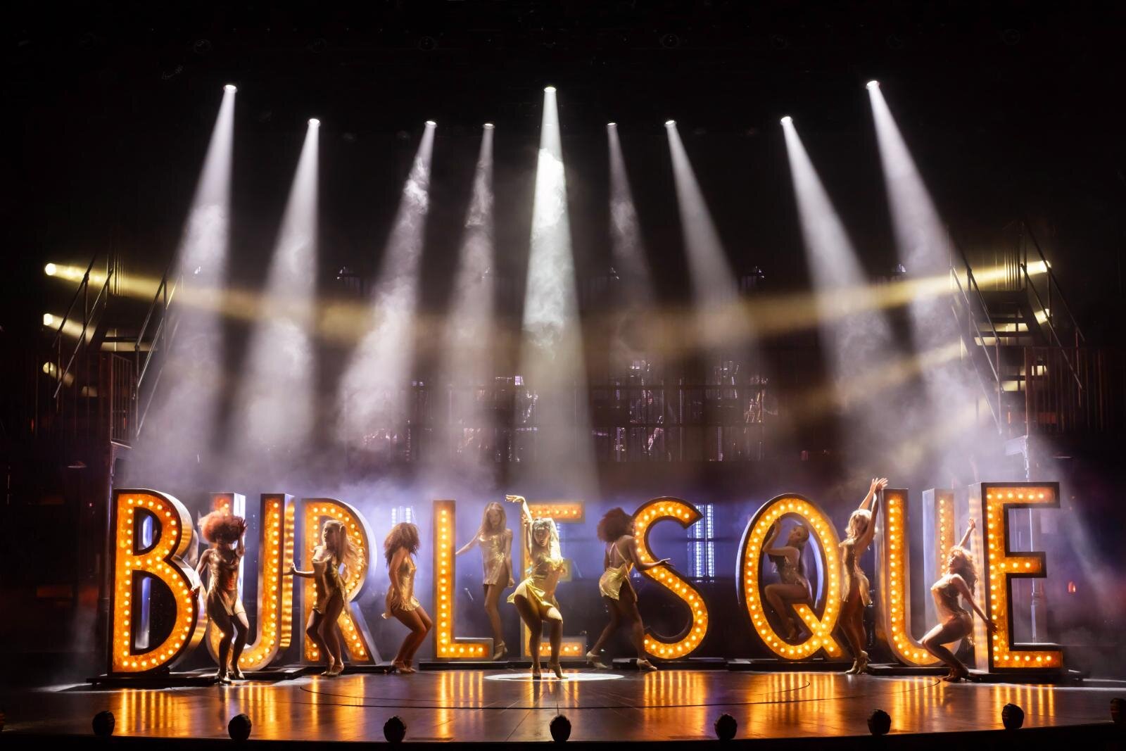 ※英国公演オリジナル・ウエストエンドキャストによるもの