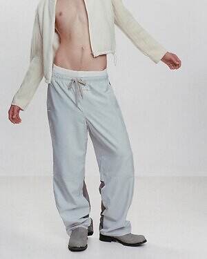 アベリア エドワード ゴーチャ(Abelia Edoward Goucha) 2024-25年秋冬ウィメンズ&メンズコレクション  - 写真13