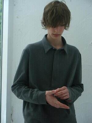 アベリア エドワード ゴーチャ(Abelia Edoward Goucha) 2025-26年秋冬ウィメンズ&メンズコレクション  - 写真15