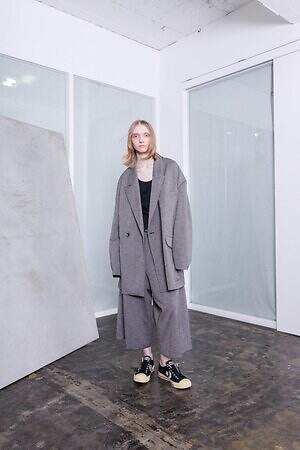 ヴォアーブ(VOAAOV) 2026年春夏ウィメンズ&メンズコレクション  - 写真1