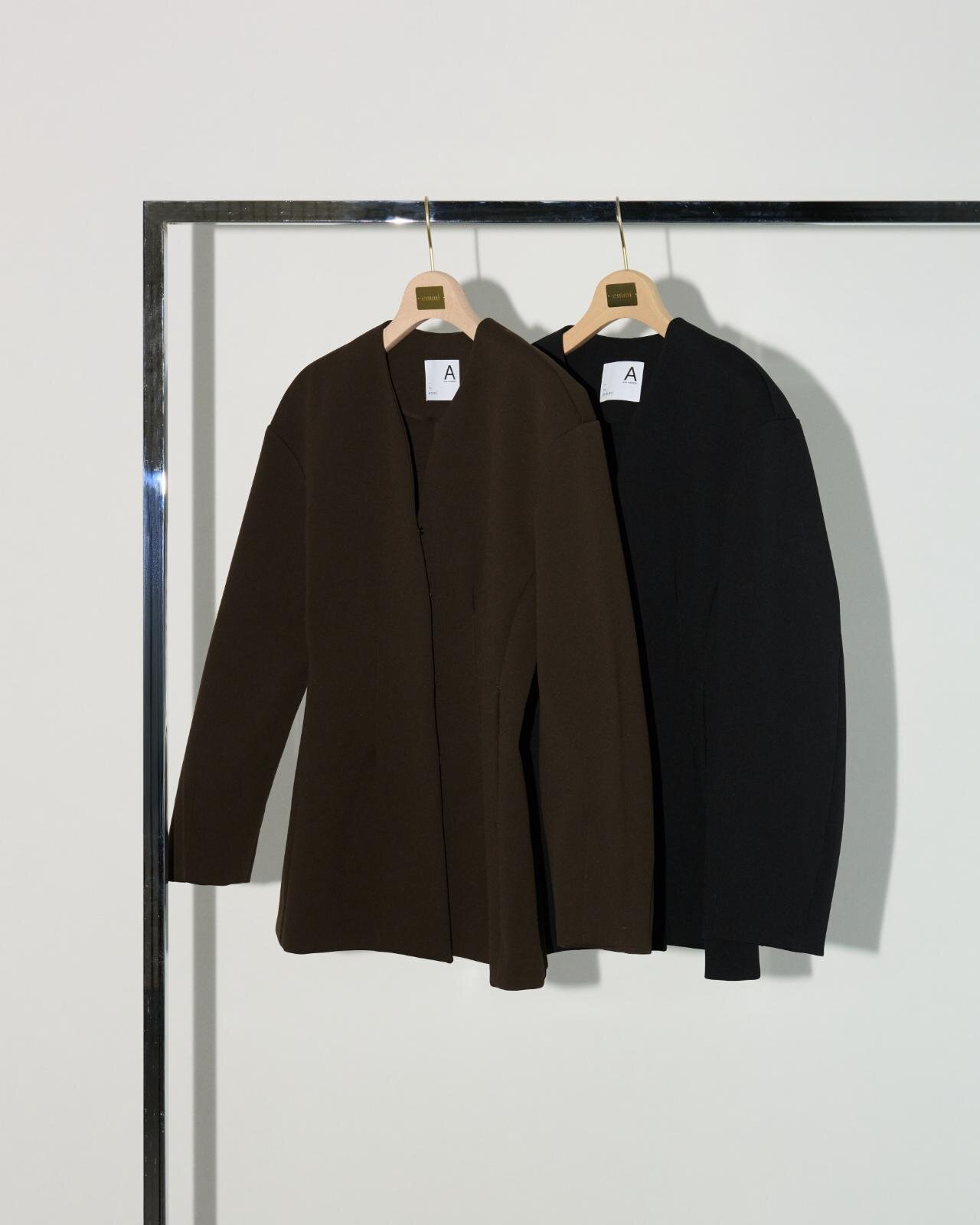 コンフォートジャケット 35,200円※先行受注