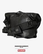 エンジニアド ガーメンツ×クロームのメッセンジャーバッグ、”クロコダイル革風”ボディで｜写真6