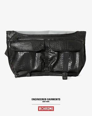 【美品】ENGINEERED GARMENTS メッセンジャーバッグ ブラック マンハッタンポーテージ“マルチパターン”のバッグ、エンジニアド