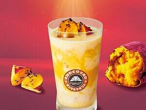 サンマルクカフェ「おいも尽くし」秋メニュー、安納芋クリーム入りスイートポテト風チョコクロ＆紫芋パフェ｜写真3