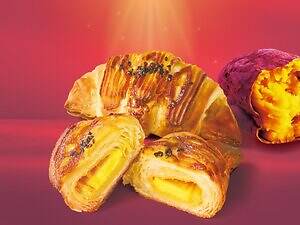 サンマルクカフェ「おいも尽くし」秋メニュー、安納芋クリーム入りスイートポテト風チョコクロ＆紫芋パフェ｜写真2