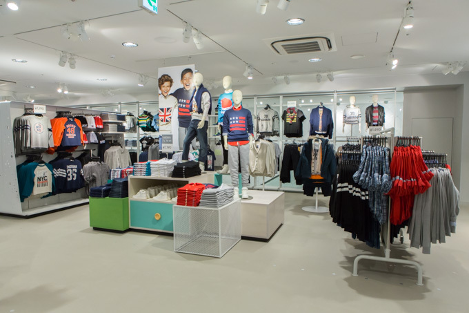 エイチ＆エム(H&M) H&M KYOTO｜写真59