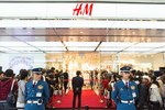 エイチ＆エム(H&M) H&M KYOTO｜写真103