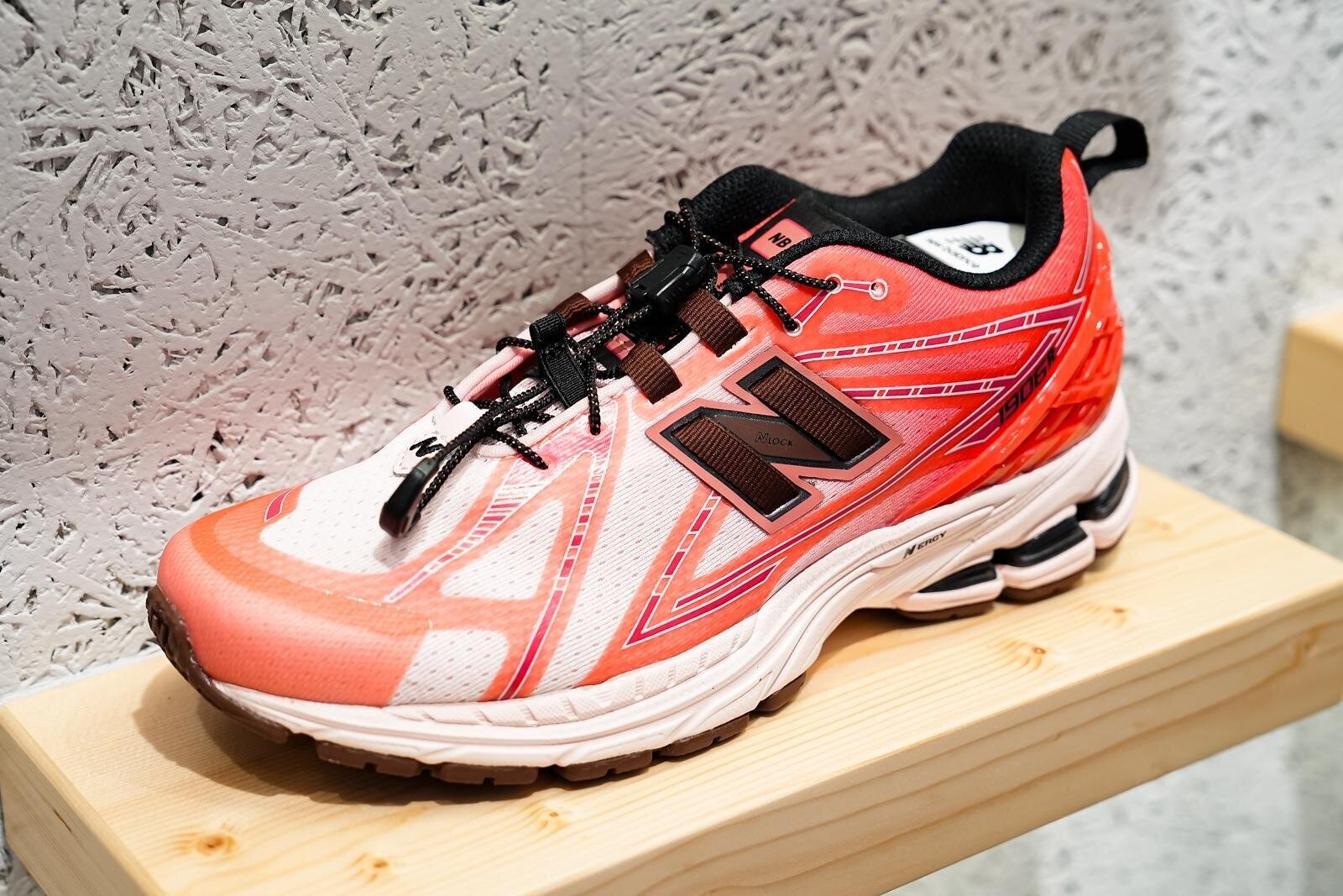 「1906R」22,000円＜限定品＞