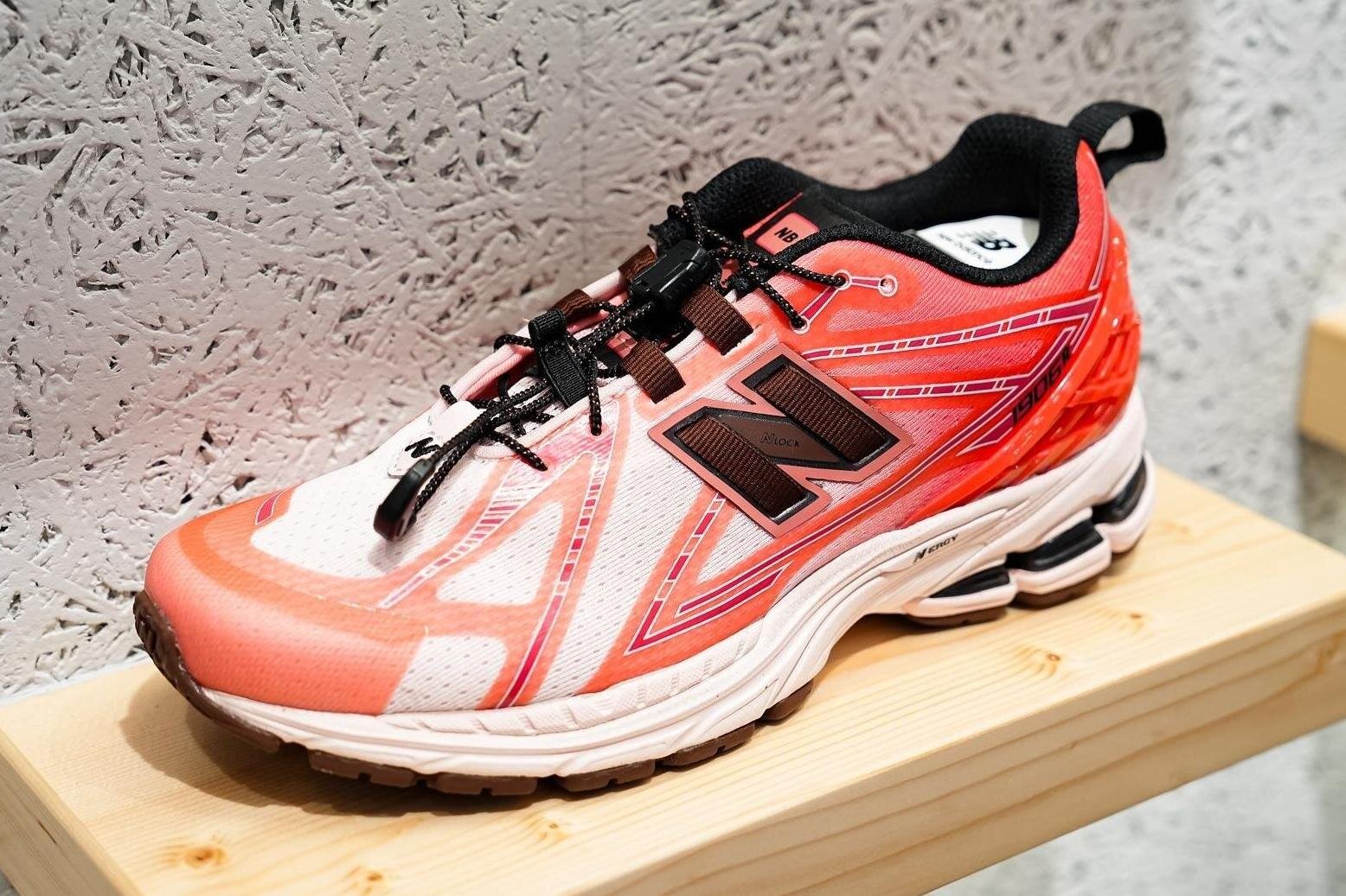 BEAMSニューバランスNew Balance1400 スニーカー周年モデル ビームスの40周年の門出を祝う 最強のニューバランス | FORZA