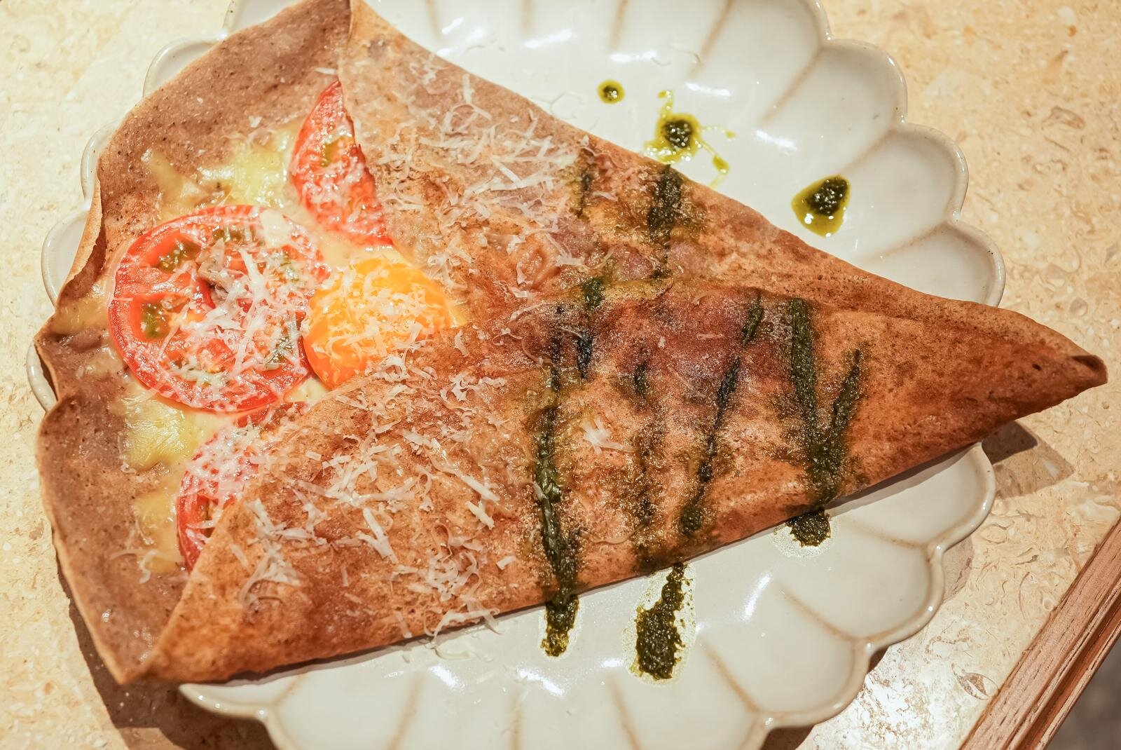 トゥーストゥース“東京初”ビストロ＆カフェがニュウマン高輪に、フランス発祥ガレットやスイーツ｜写真1