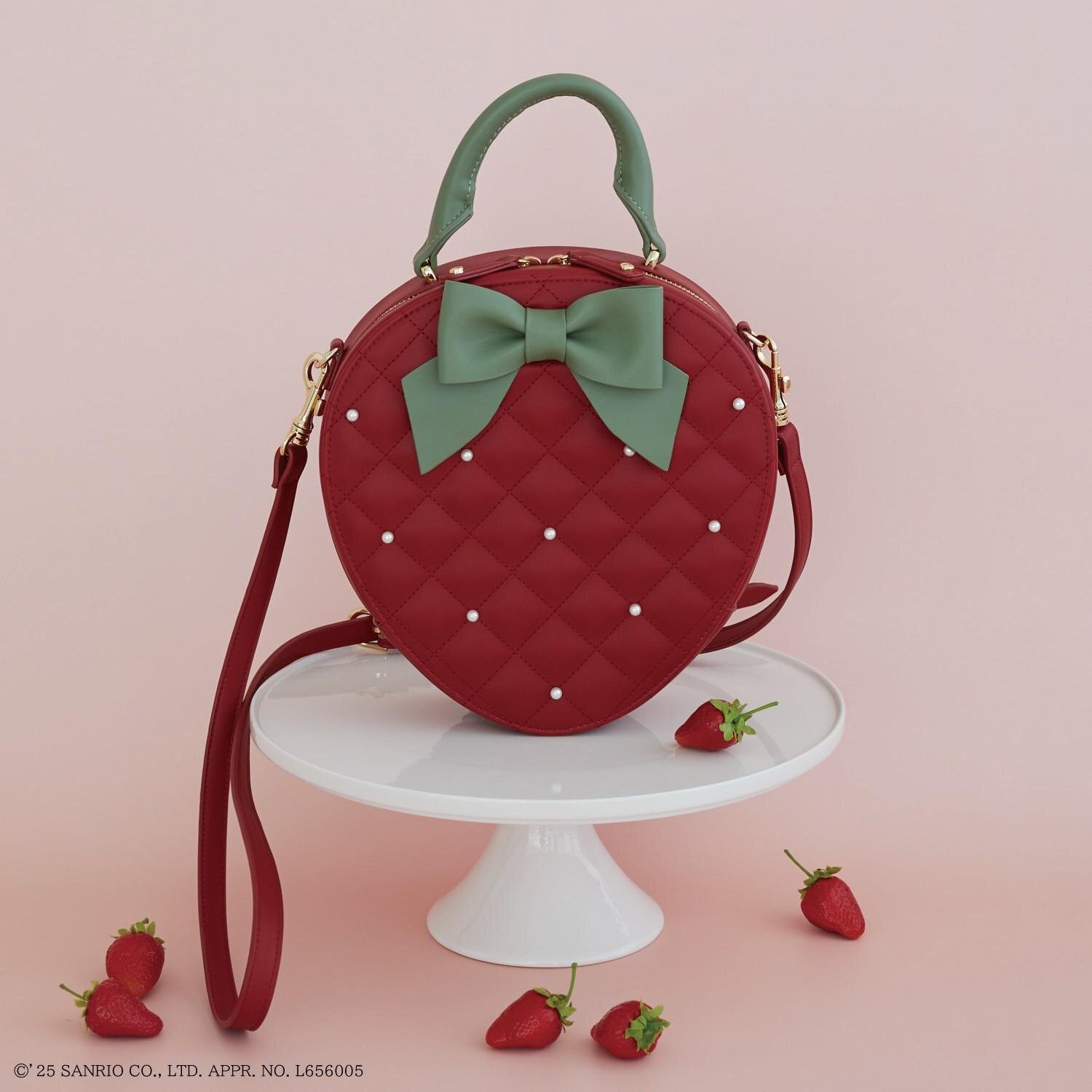 Maison de FLEUR いちご新聞 キティ ポムポムプリン チャーム 受注生産】いちご新聞 ポムポムプリン チャーム/Maison de FLEUR