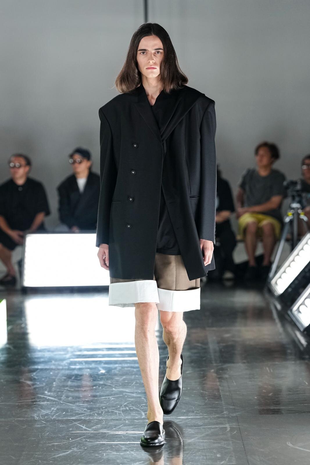 ディフォー(DDDD) 2026年春夏メンズコレクション  - 写真32