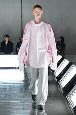 DDDD 2026年春夏メンズコレクション - “構造”の探求、緊張感と緩やかさの間で｜写真41