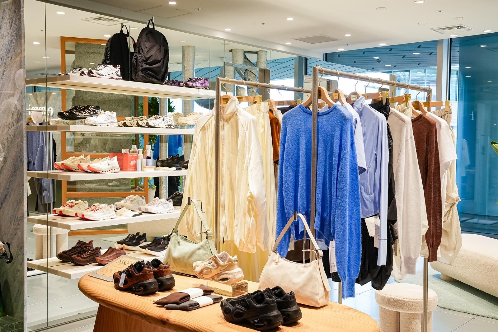 「ニュウマン高輪」フロアガイド、約200店舗のうち“おすすめ”コスメ＆ファッション店舗はどこ？｜写真33